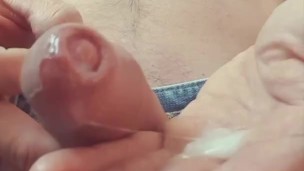 Fast Cum before gym 😉