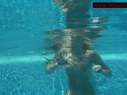 Babes swim and get horny underwater Mia and Lina 13/16