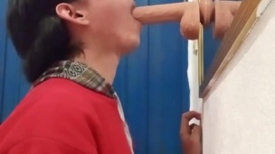 MI PRIMER DEEPTHROAT QUE VERGA