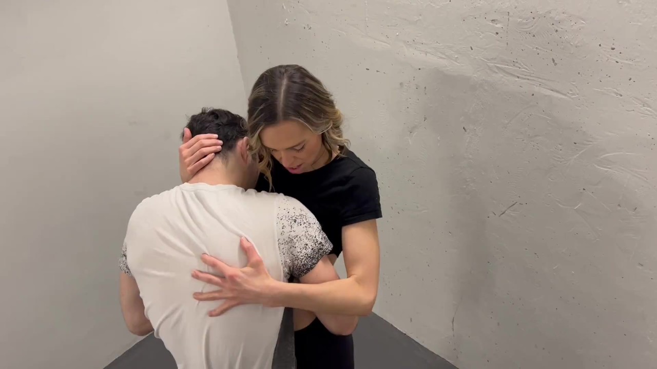 Public stairwell fuck in yoga pants with 2 guys ending in double facial / Amateur hotwife - Free Sex Video - RedTube