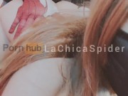 El sorprendente AdmiSpider se coge a LaChicaSpider y ella se traga el semen 10/16