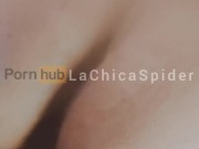 El sorprendente AdmiSpider se coge a LaChicaSpider y ella se traga el semen 12/16