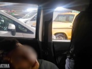 EXTRAÑA ME SORPRENDE MASTURBANDOME EN EL COCHE EN ESTACIONAMIENTO PUBLICO DEL CENTRO COMERCIAL 10/16