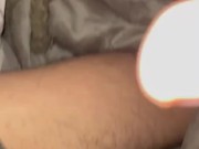 Cazzo di un giovane italiano fa un mare di sborra 1/16