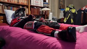 Branlette en tenue intégrale MXGear et Nike