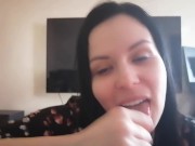 Ублажила Хозяина своим Ртом по самые яйца глубоко глотая и поедая его Сперму 9/16