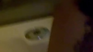 Putita colombiana es follada por su amante y graba para enviarle a su novio