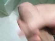 Acariciandome el pene 12/16