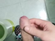 Acariciandome el pene 16/16