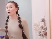 Fitness Rooms Wild threesome with horny petite Asian Luna Truelove and Dutch blonde Chrystal Sinn 10/16