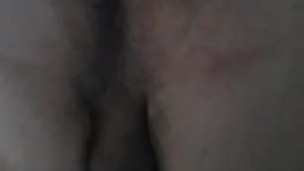 Estoy en mi casa solo, y me dieron ganas de meterme el dedo