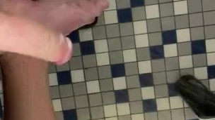 Nutty Feet