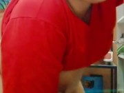 Quickie Kantutan kay Madam Habang Nagluluto sa Kusina 9/16