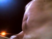 Ночная прогулка голышом по городу 16/16