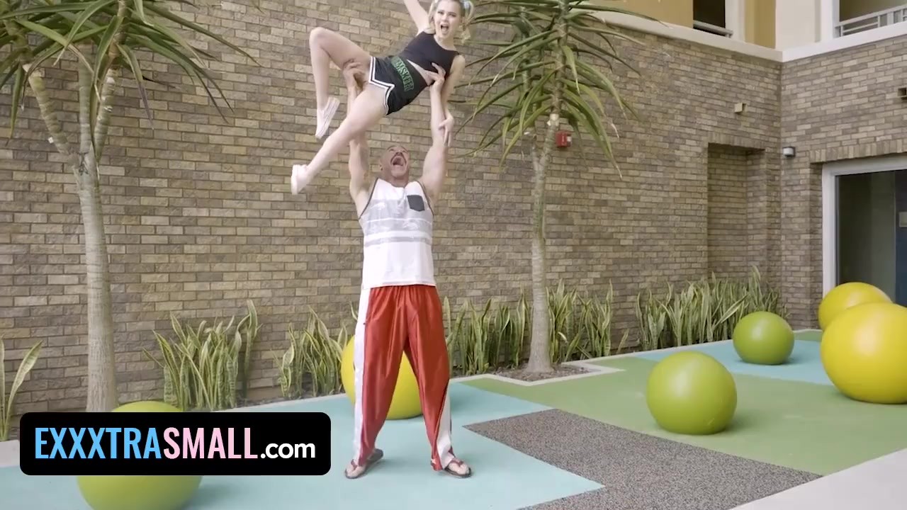 Exxxtra Small - Gorgeous Tiny Blonde Will Do Anything To Get Into The Team Even Banging Her Coach - RedTube