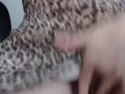 Branquinha magrinha se masturbando e ficando toda gozada 13/16