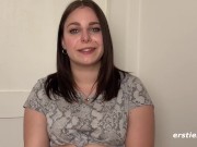 Emma aus Bremen ist sehr sexuell angehaucht 11/16