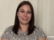 Emma aus Bremen ist sehr sexuell angehaucht 15/16