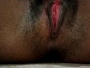 Exibindo a minha bucete e me masturbando - JPutinha 5/16