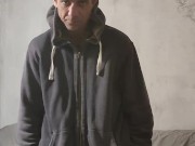 I'm listening to the radio 1/16