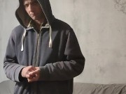 I'm listening to the radio 14/16