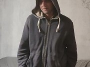 I'm listening to the radio 3/16