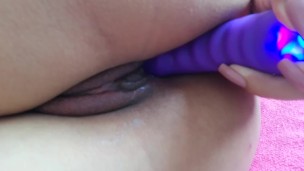 Jugando con mi dildo Morita