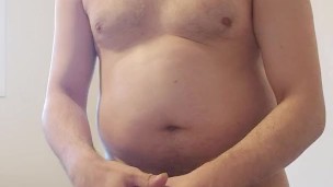 Giant Cum Squirt by a Muscled Jock!