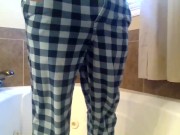 Pissing In Bathtub Full Video 3 Minutes 2/16