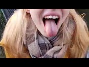 MEGA Public ..Sie bläst meinen Schwanz so Öffentlich wie... 15/16