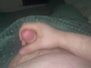 Chubby man’s load spreads onto his blanket
