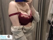 juicy boobs in the fitting room 2/16