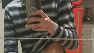 I love looking at myself in the mirror, it puts me to the max! and soon i cum