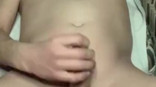 YourBiGuy comes while getting fucked with the fuck machine