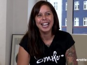 Kölnerin verwöhnt sich vaginal und anal 13/16