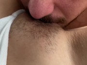 Mi mejor amigo me lame el coño en el coche de cerca al salir de la universidad 11/16