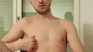 Nippleplay widens the hole