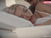 WHITEBOXXX - Zazie Skymm Shares Her Boyfriend With Apolonia Lapiedra - LETSDOEIT 1/16