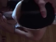 morena estando vendada me chupa la pija y se atraganta! 14/16