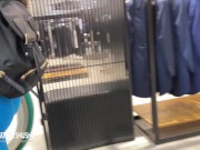 española cachonda en público se la chupo en el probador quiero su leche en mi boca y mis tetas 1/16