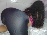 gym hottie shows her pussy and personal goes crazy 3/16