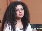 Leidenschaftliche Deutsch-Brasilianerin befriedigt sich vor Kamera 10/16