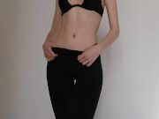 Teen girl on camera and masturbates after workout 8/16