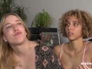 Blondine aus Süddeutschland lässt sich schön die Muschi von Freundin verwöhnen 7/16