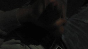 branlette de nuit en pleine rue