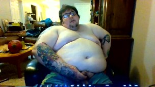 Fat Boy Webcam Jack Off on Underwear Shorts 🍰🩳