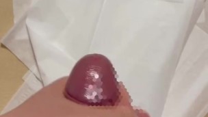 男子大学生オナニー オイルでヌルヌルのち〇こ パンパンの鬼頭から、ドピュドピュ大量射精