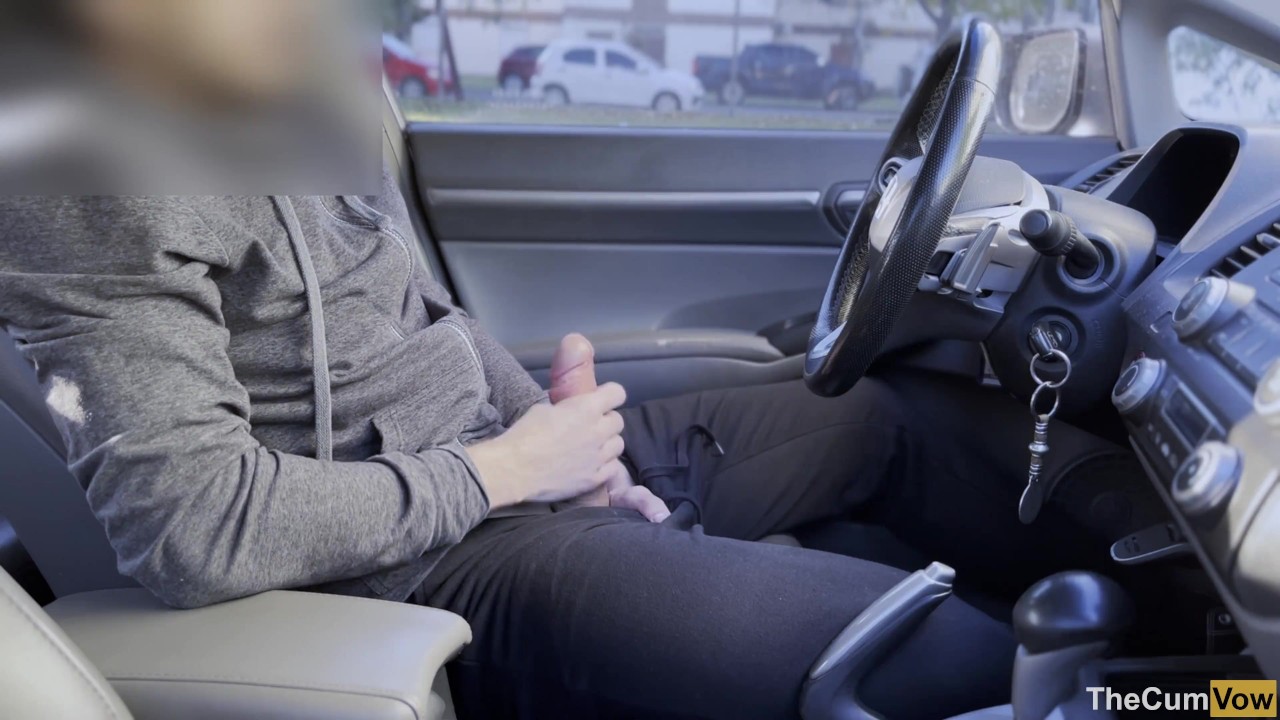 PUBLIC STREET MASTURBATION: Jerking off in the car while people are walking around me - Big Cumshot - Free Sex Video - RedTube