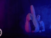 Evil Princess Leia Squirts All Over Her Cock-saber 3/16