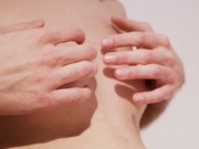 (ASMR tongue clicking) Caricias relajantes y estimulación de pezones 4k 16/16